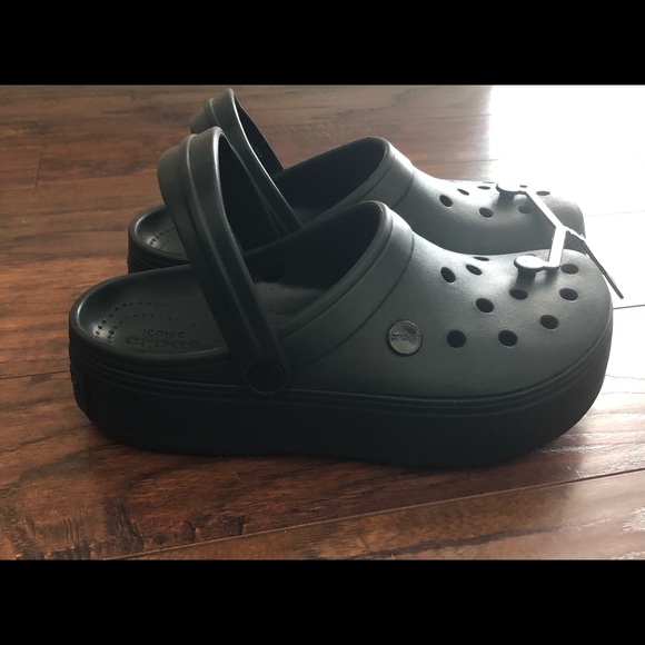 Crocs black platform clogs shoes slippers - Picture 3 of 9